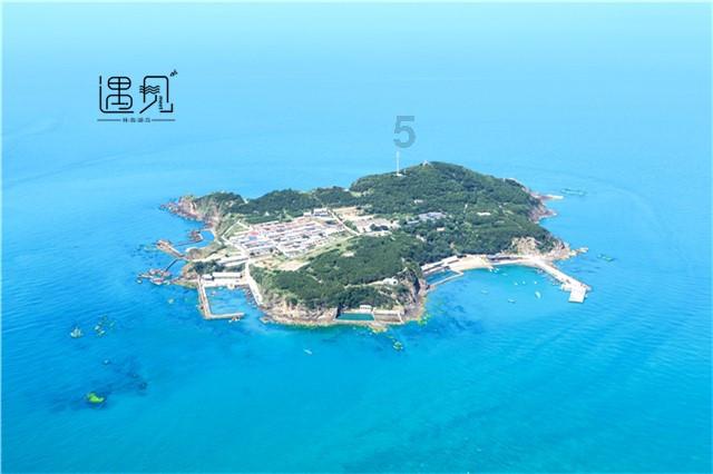 逃离昏暗的废弃城